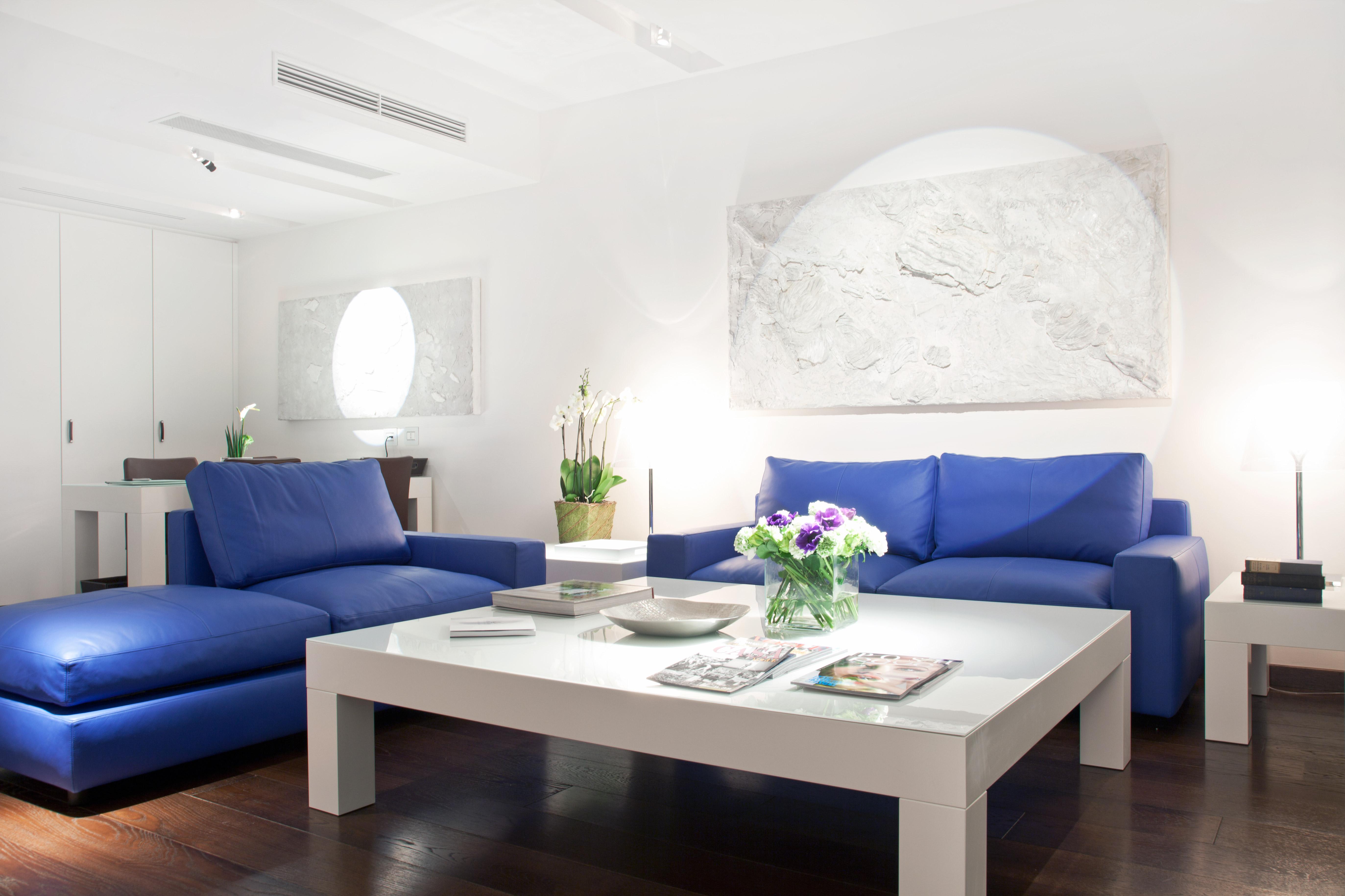 Magna Pars L'Hotel A Parfum, Small Luxury Hotels Of The World Милано Екстериор снимка A living room